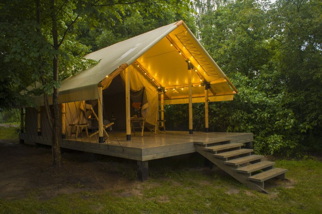 Глэмпинг. Сафари-тент