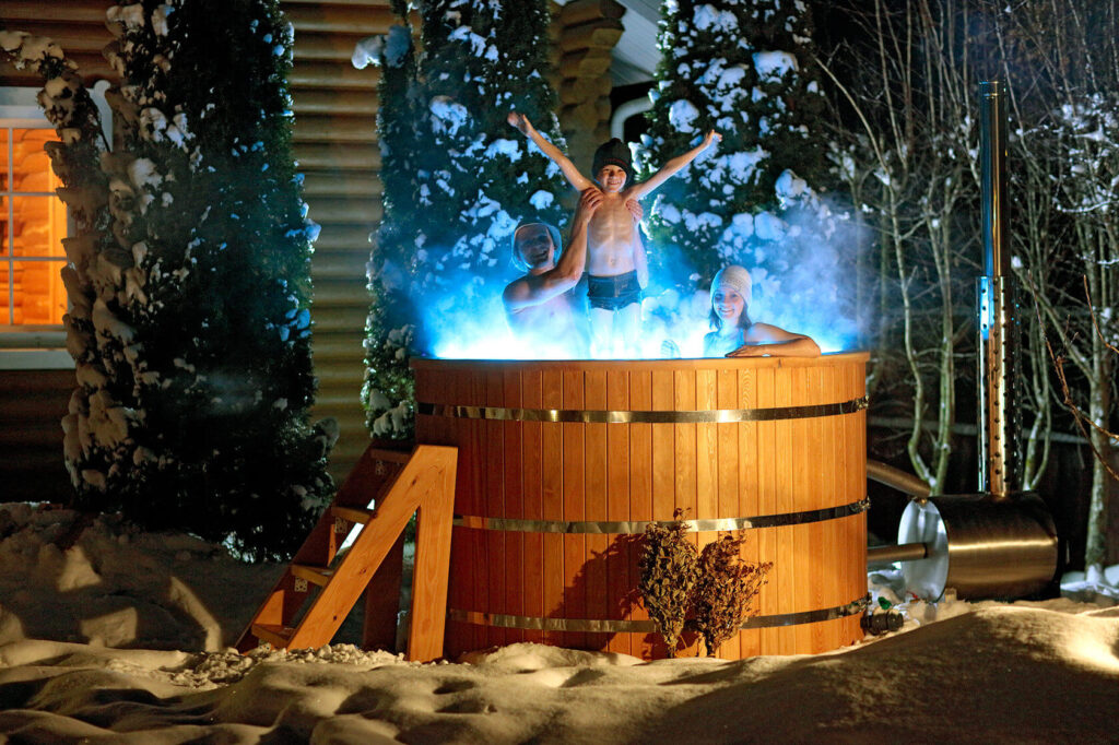 Купание в фурако зимой