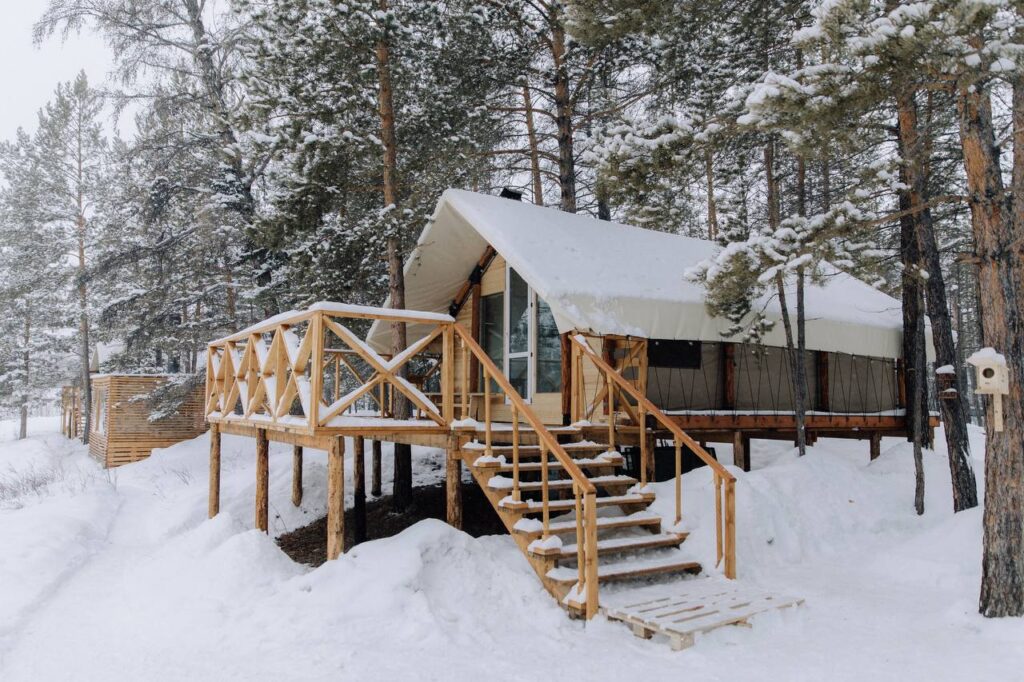 Сафари-тент зимой