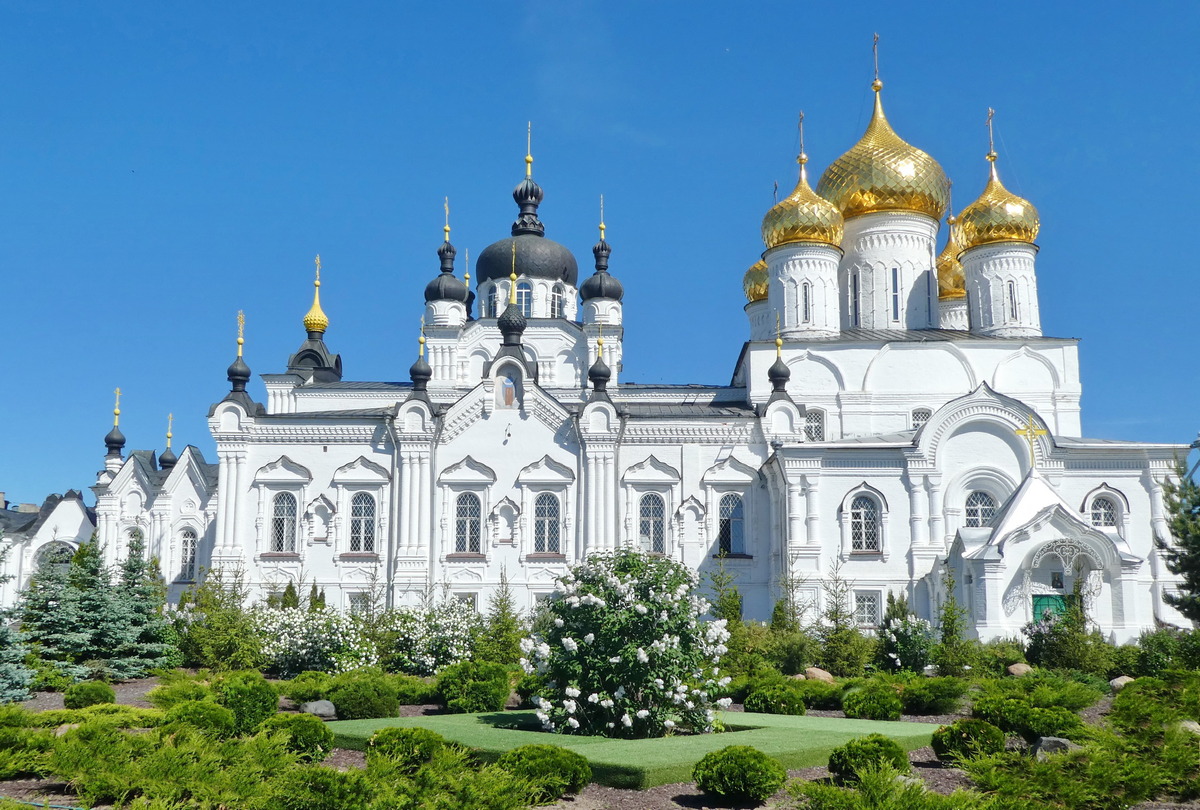 Богоявленско-Анастасиин монастырь в Костроме